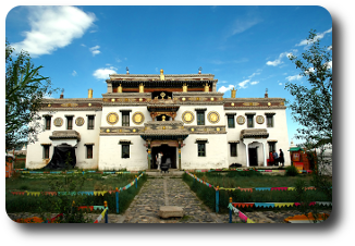 Erleben Sie auf den Mongolei Reisen das Kloster Erdene Zuu, auch bekannt als „Kloster der hundert Schätze“ Erdene Zuu – Mongolei Studienreise, Mongolei Reisen